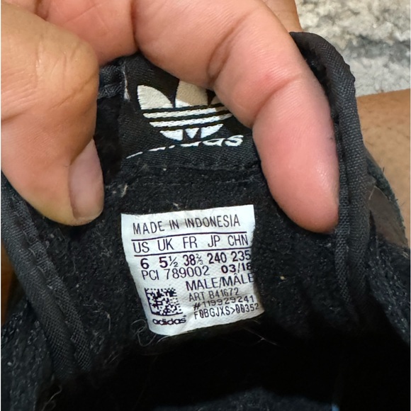 ADIDAS CONTINENTAL 80
BLACK SCARLET RED - Picture 3 of 6